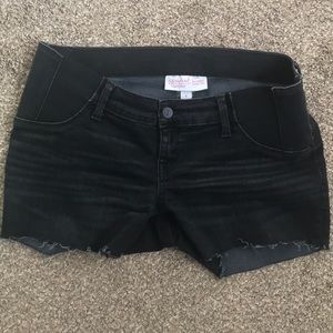 Size 4 black maternity shorts